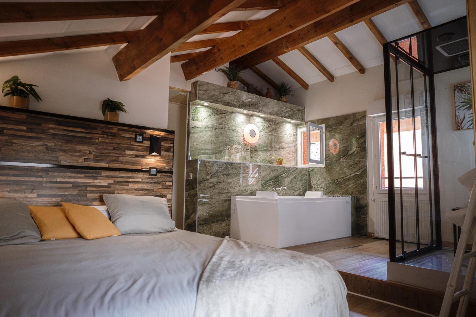 Appart Hotel Le 8 La Suite & Spa - Parking Gratuit - Mâcon 外观 照片